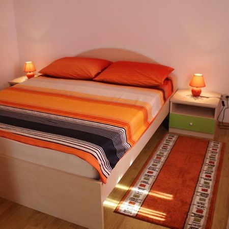 Apartman Hana Ika Εξωτερικό φωτογραφία