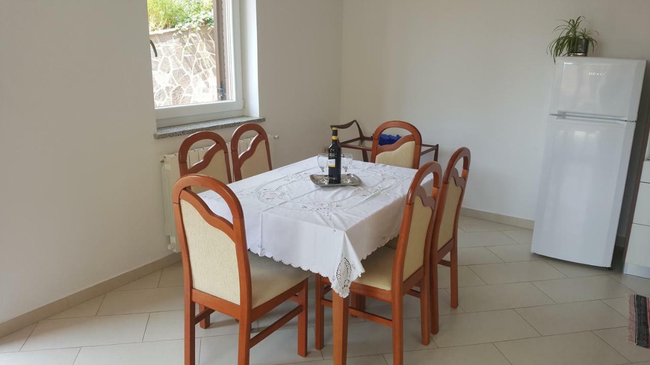 Apartman Hana Ika Εξωτερικό φωτογραφία