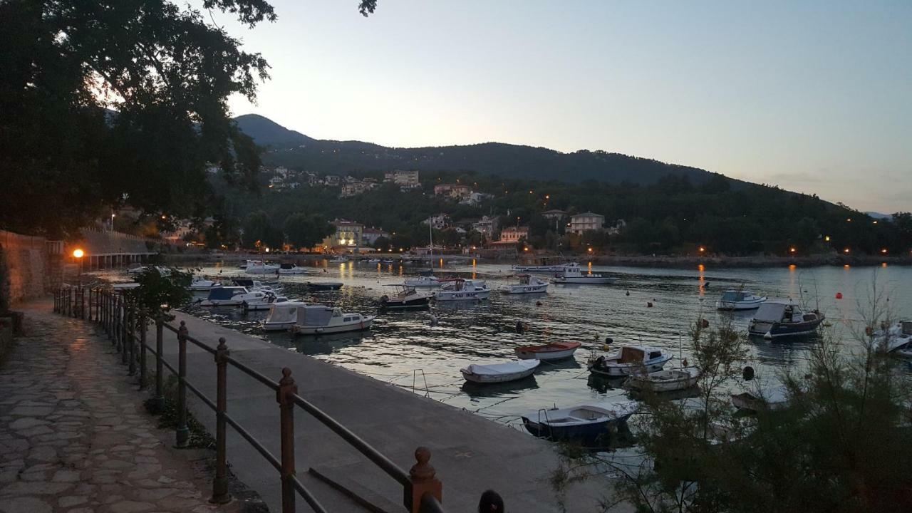 Apartman Hana Ika Εξωτερικό φωτογραφία