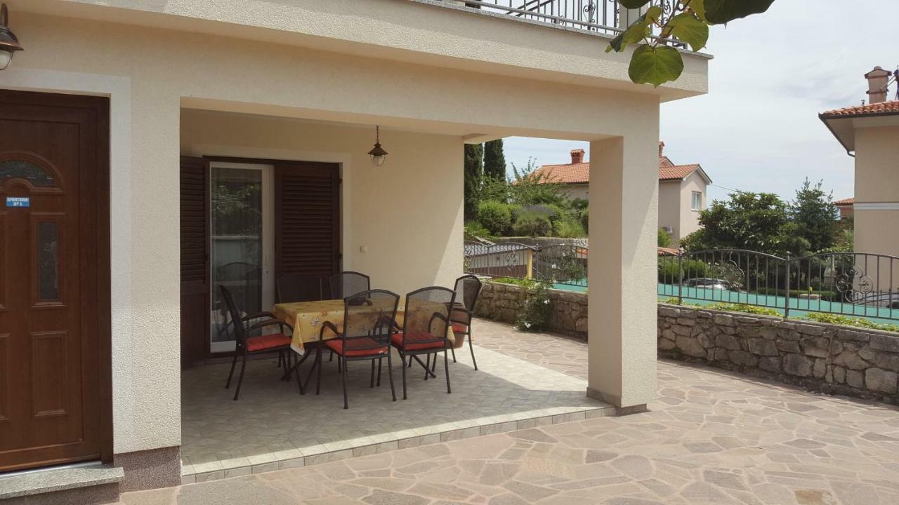 Apartman Hana Ika Εξωτερικό φωτογραφία